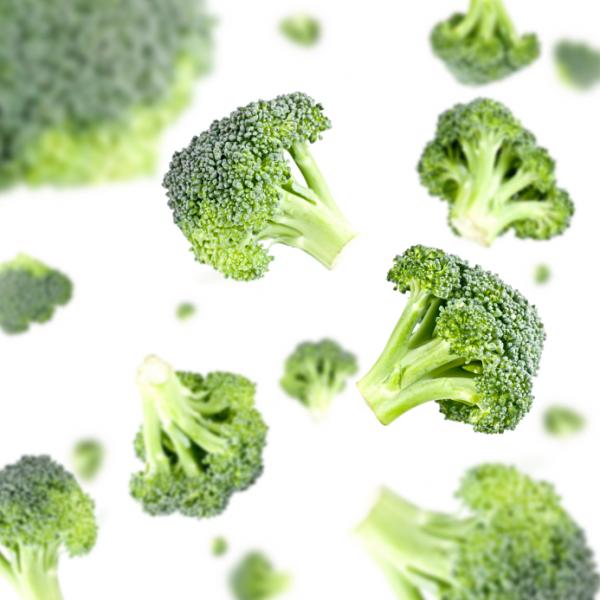 Bông cải xanh ngăn ngừa nguy cơ ung thư ở người nghiện thuốc lá.