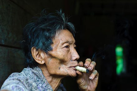 Cách thức ức chế sự thèm ăn của chất nicotine