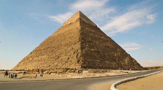 Cách vận chuyển đá xây kim tự tháp của người Ai Cập cổ đại