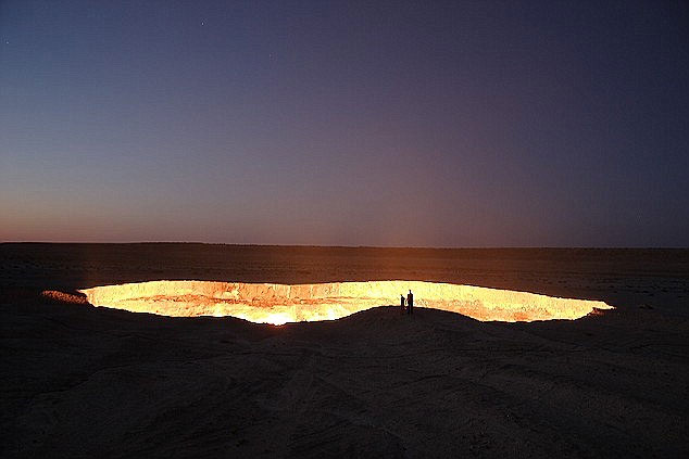 Cánh cửa đến địa ngục ở Turkmenistan