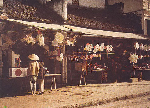 Chiêm ngưỡng những bức ảnh màu đầu tiên về Việt Nam và thế giới