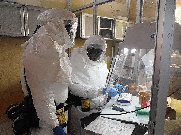 Chính thức thử nghiệm vaccine Ebola trên cơ thể người