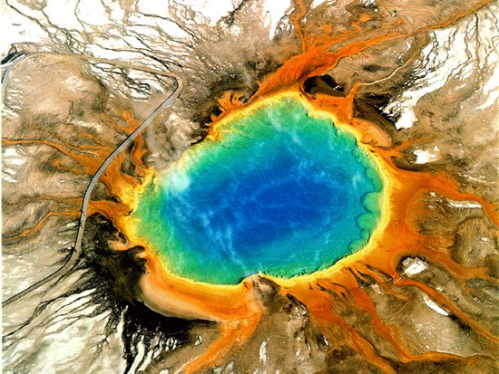 Dự đoán cơn tỉnh giấc của siêu núi lửa Yellowstone