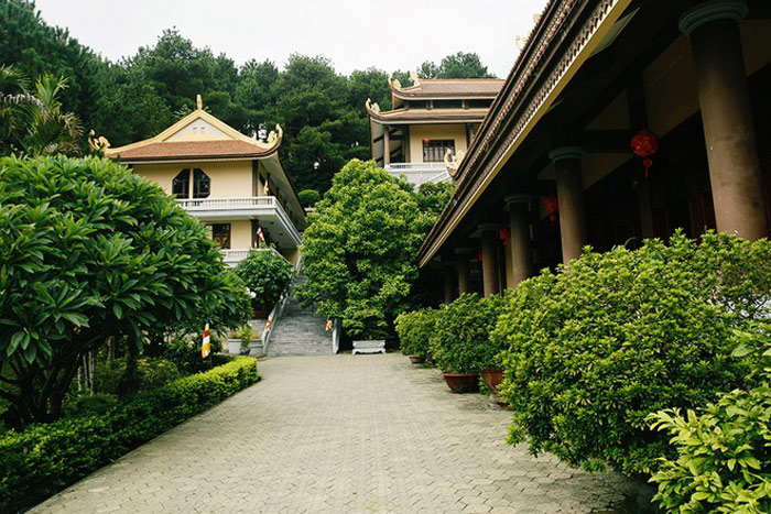 Du xuân Thiền viện Trúc Lâm Tây Thiên