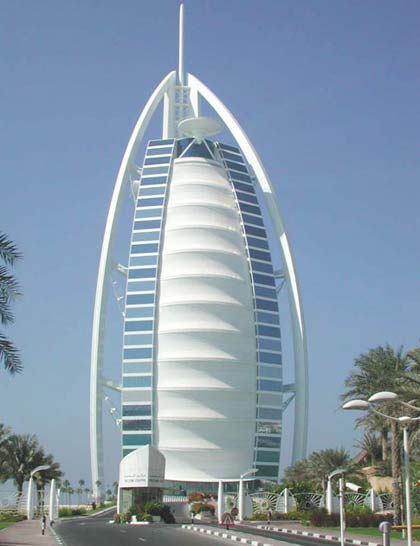 Dubai chuẩn bị khánh thành khách sạn dưới đáy đại dương