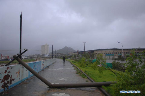 Hình ảnh bão Haikui đổ bộ vào Trung Quốc