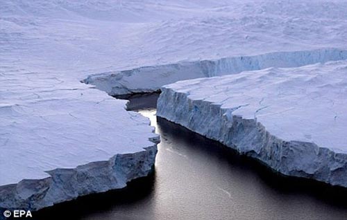 Hơi nước tầng bình lưu biến đổi nhiệt độ toàn cầu