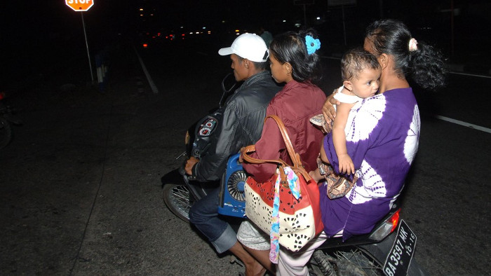 Indonesia: Hàng loạt dư chấn sau trận động đất mạnh 7,8 độ Richter