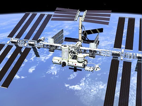 ISS được nâng lên 4,2km