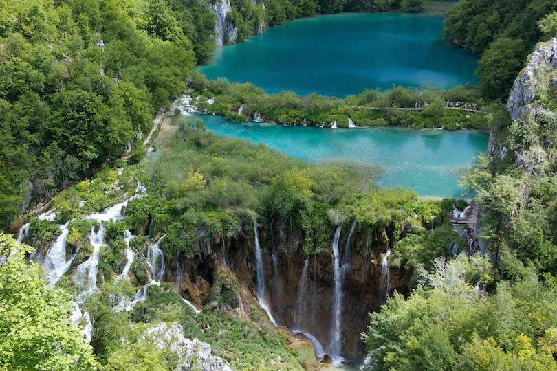 Khung cảnh đẹp ngỡ ngàng của vườn quốc gia Plitvice, Croatia