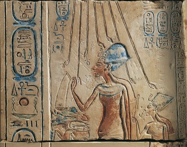 Lý do Nefertiti được coi là nữ hoàng đẹp nhất Ai Cập