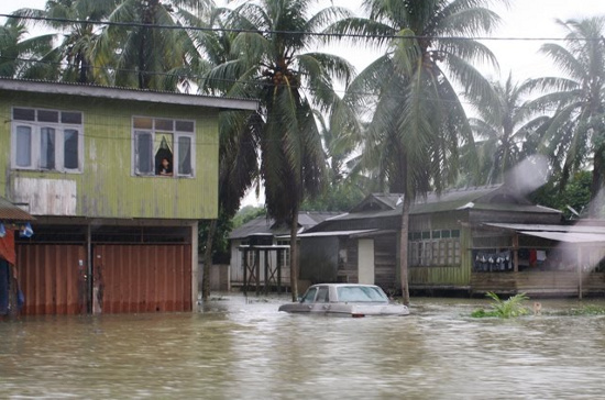 Malaysia: Mưa lũ lớn làm 1.500 người phải lánh nạn