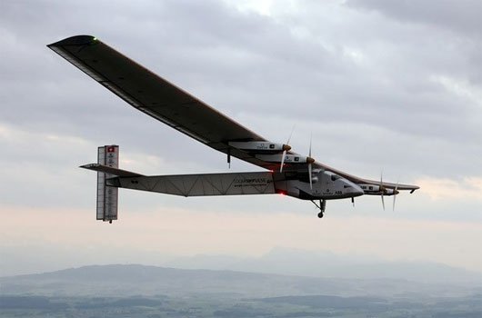 Máy bay năng lượng Mặt Trời Solar Impulse 2 kết thúc bay thử