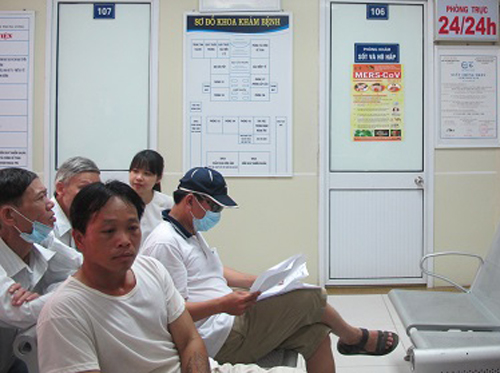 Mỗi ngày 2-3 ca nghi ngờ MERS đến khám tại Bệnh viện Nhiệt đới