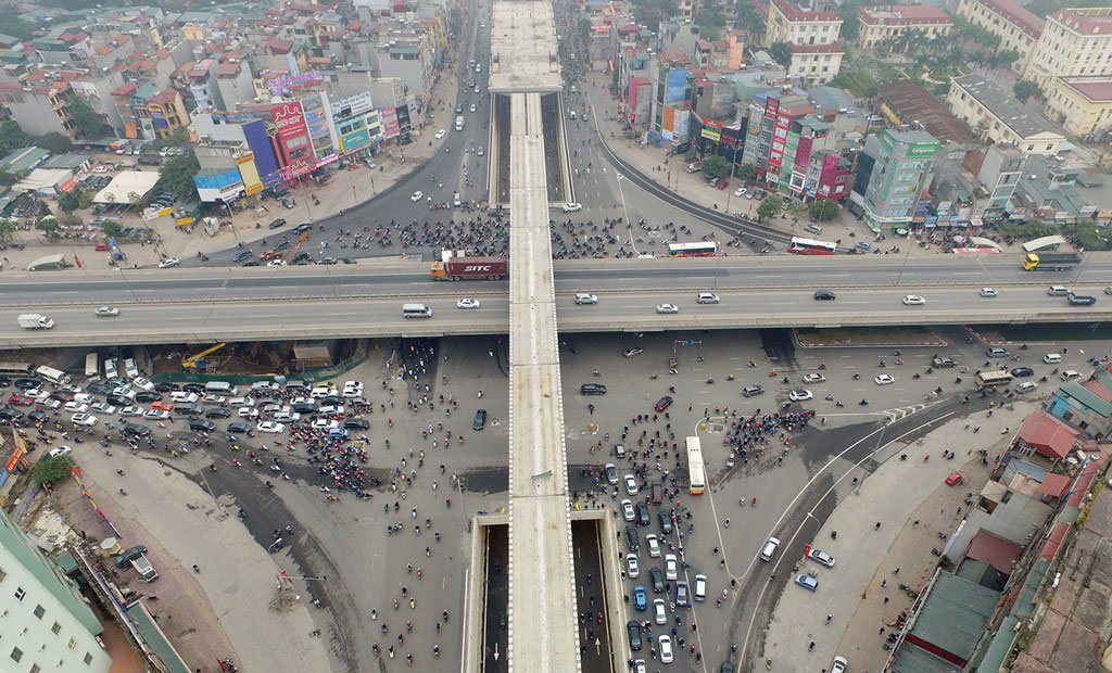 Ngắm giao lộ 4 tầng đầu tiên ở Việt Nam sau khi thông hầm chui