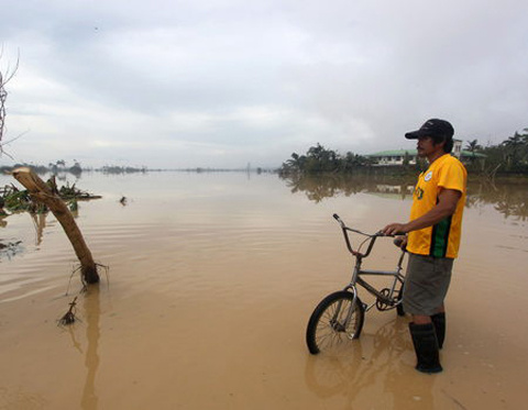Người Philippines trong nỗi đau sau bão