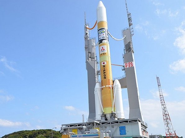 Nhật Bản phóng tên lửa mang vệ tinh thương mại đầu tiên