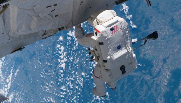 Nhìn lại trạm vũ trụ ISS sau 15 năm hoạt động