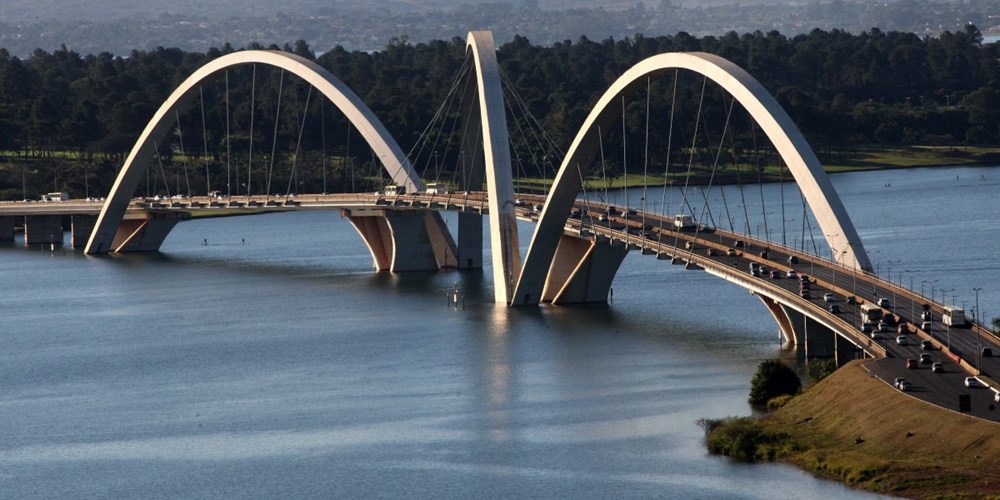 Những cây cầu có kiến trúc ấn tượng