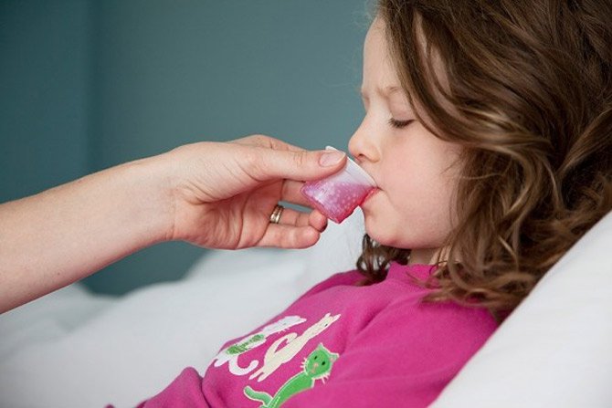 Những lưu ý khi dùng thuốc hạ sốt cho trẻ em