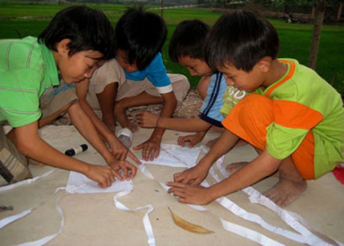 Những trò chơi của trẻ em Việt ngày xưa