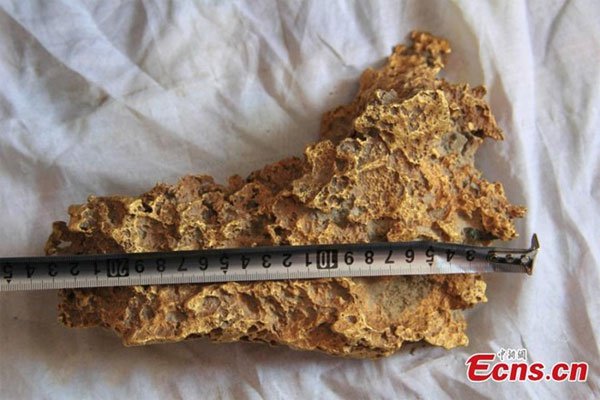 Phát hiện quặng vàng nặng gần 8kg ở Trung Quốc