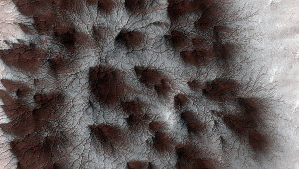 Phát hiện tuyết trên Sao Hỏa