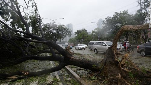 Philippines sau khi bão Thần Sấm đi qua