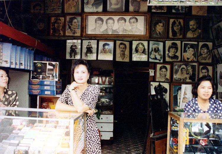 Phố cổ Hà Nội thập niên 90 trong ảnh của Đại sứ Nhật