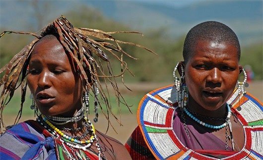 Phong tục cưới hỏi quái đản của các bộ tộc châu Phi