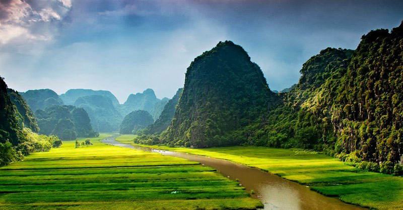 Quần thể danh thắng Tràng An - Di sản thế giới tại Việt Nam