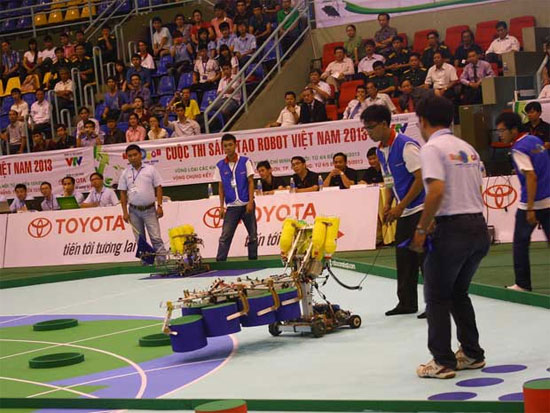 Robocon 2013, xác định 16 đội vào vòng chung kết