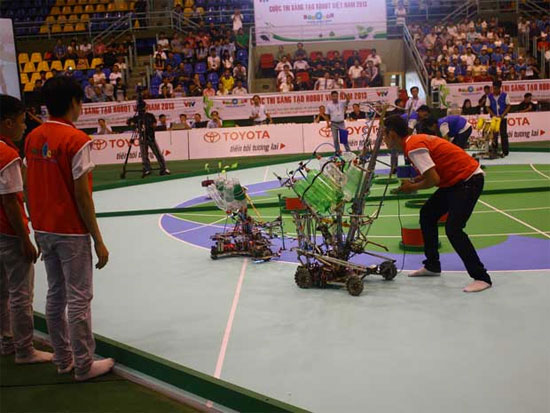 Robocon 2013, xác định 16 đội vào vòng chung kết