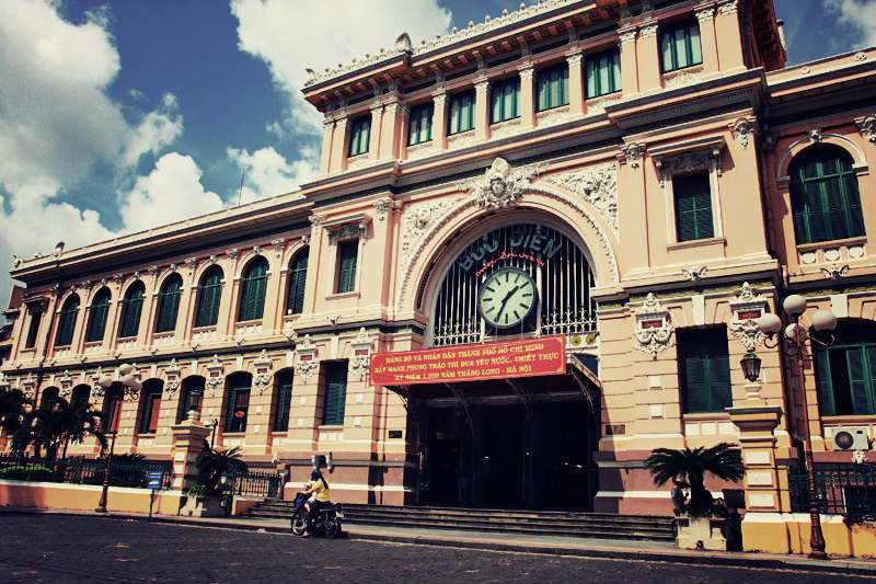 Sài Gòn xưa và nay qua 10 công trình tiêu biểu