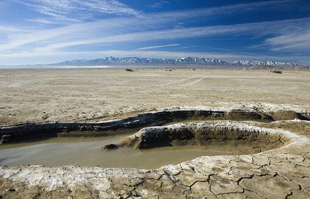 Sự sống trên Trái đất bắt đầu từ một vũng nước?