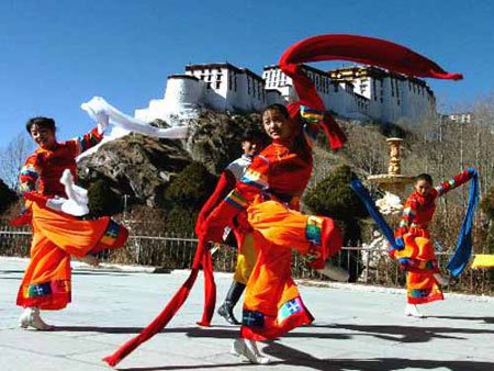 Tại sao người Tây Tạng sống được trên mái nhà thế giới?