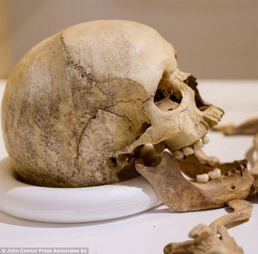 Tái tạo khuôn mặt phụ nữ từ chiếc đầu lâu 1.800 tuổi