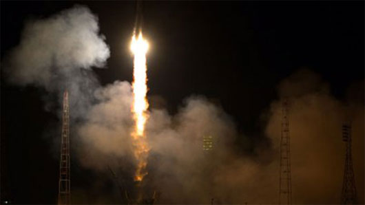 Tàu vũ trụ Soyuz TMA-12M mang phi hành đoàn mới lên ISS