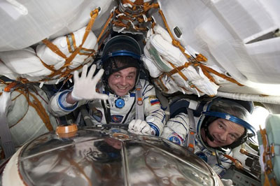 Tàu vũ trụ Soyuz trở về trái đất