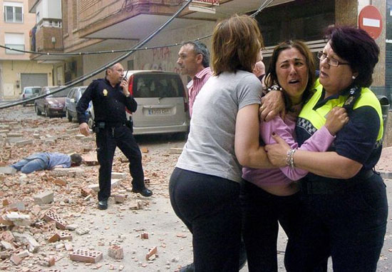 Tây Ban Nha: Động đất liên tiếp, ít nhất 10 người chết