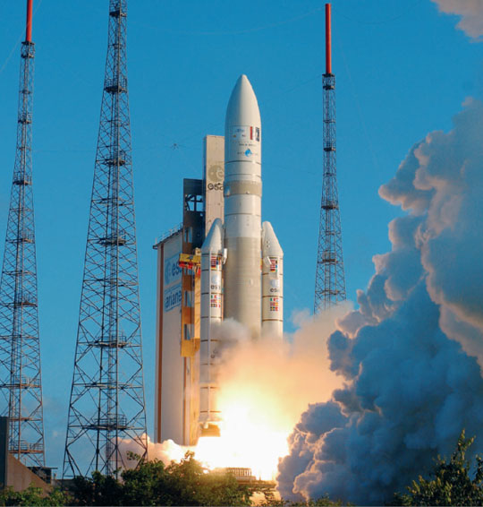 Tên lửa Ariane đưa 2 vệ tinh viễn thông lên quỹ đạo