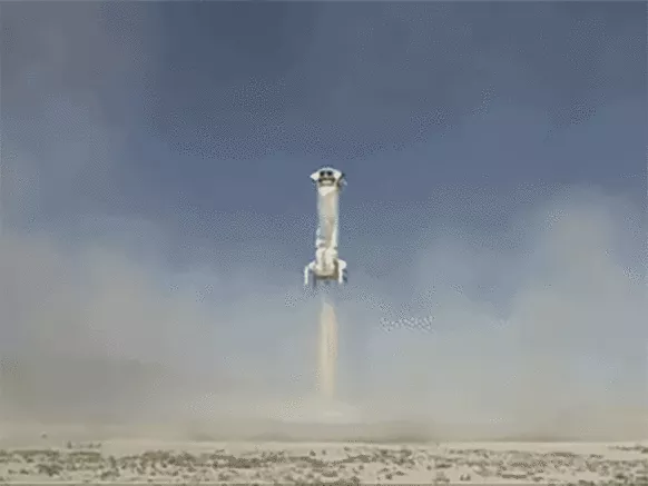 Tên lửa của Blue Origin sau khi phóng vẫn tiếp đất và thoát hiểm an toàn