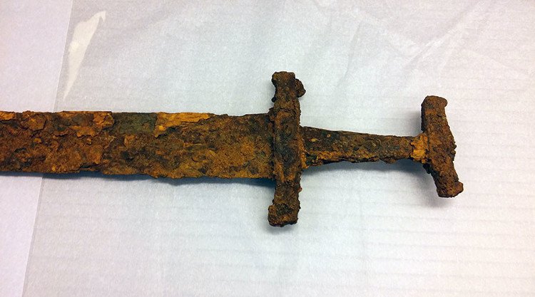 Thanh kiếm nghìn năm nguyên hình hài của người Viking