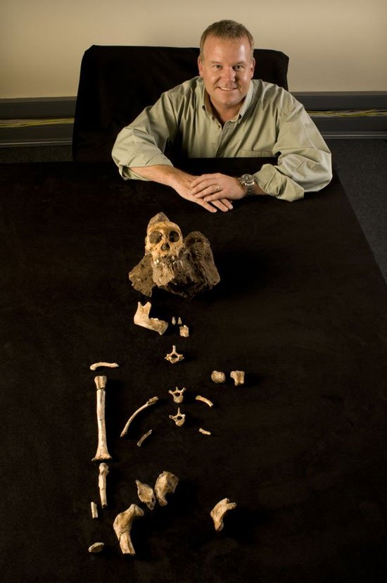 Thấy bộ xương nguyên vẹn nhất tổ tiên loài người