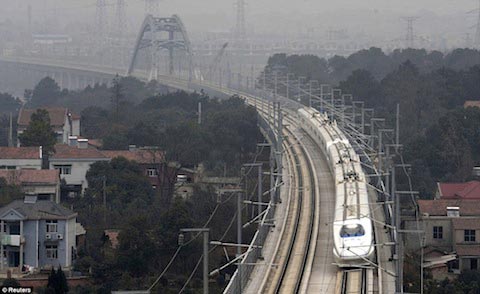 Trung Quốc khai trương tuyến đường sắt nhanh nhất thế giới