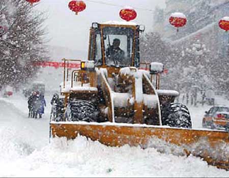 Tuyết rơi dày kỷ lục ở vùng phía Đông Hàn Quốc