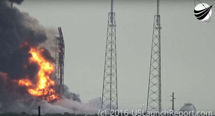 Tỷ phú SpaceX: Tên lửa Falcon 9 không nổ tung