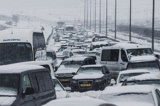 Vì sao tuyết rơi bất thường ở Việt Nam, Ai Cập và Trung Đông?