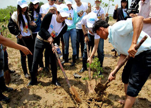 Việt Nam hưởng ứng chiến dịch làm cho thế giới sạch hơn