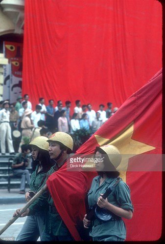 Việt Nam năm 1980 trong ảnh của Dirck Halstead